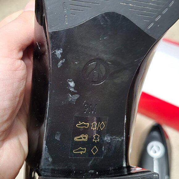 WISHBONE Collection Shoes - Picture 6 of 9